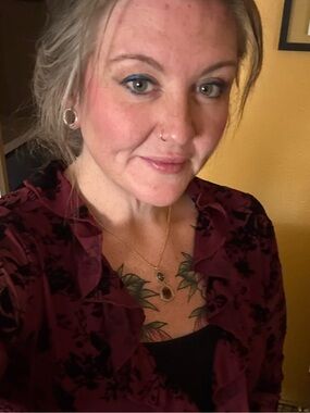 Meet your Posher, Amanda